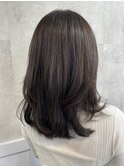 セミロングレイヤー