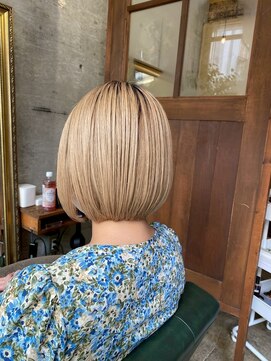 美容室カードル 新小岩店(Cadre) ミルクティーベージュ/丸みショート/ハイトーンカラー/新小岩