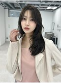 オリーブグレージュ　顔まわりカット　ベージュカラー