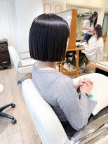 ネオリーブ チロル 横浜西口店(Neolive CiroL.)&nbsp;黒髪/小顔/顎ラインボブ/酸性ストレート【横浜】k