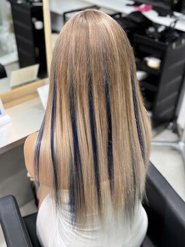 ラピス 福岡天神店(Lapis) グラデーション風エクステハイライト【Shion】