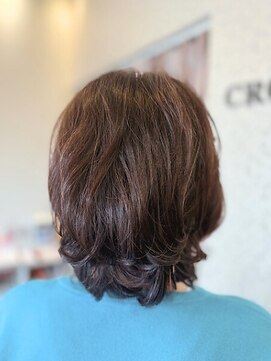 クロス(CROSS) ふんわりパーマ/レイヤー/ひし形/40代50代/ミセスパーマ