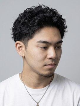 レボ(Revo) ピンで作る大人なパーマ!