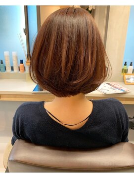 カームリーヘアー(calmLY HAIR) 前髪/アンブレラカラー/こなれミディ/イメチェン/ウェーブパーマ