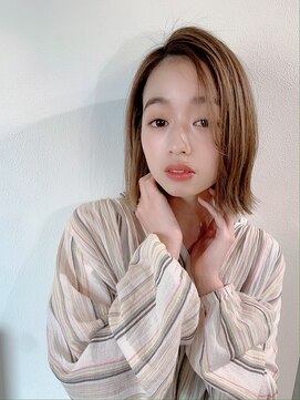 カイル(kyle) ツヤっぽく☆カジュアルストレートボブ