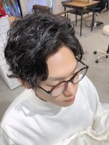 ヴィヴァン(Vivant)&nbsp;サイドパートツーブロックパーマン