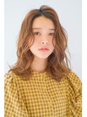 くすみハイトーン/ベージュカラー/ミディアムボブ