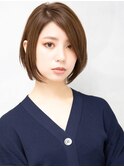 大人可愛い小顔美髪ツヤ感前下がりショートボブ丸みショートB2