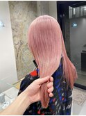 ピンク
