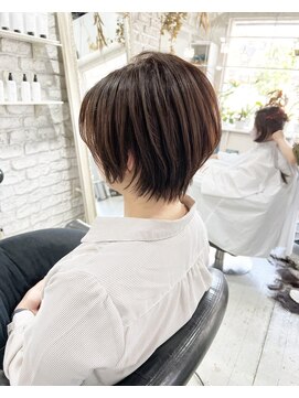 ヘアー アトリエ エゴン(hair atelier EGON) 綺麗めショートスタイル