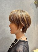 ハイライトショートボブ