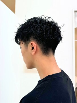 アッシュ 十日市場店(Ash) ツイストスパイラルパーマ