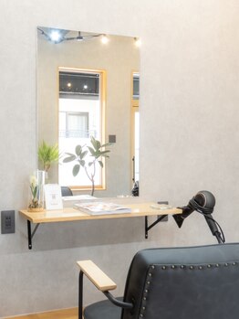 日々の疲れを癒しゆっくり過ごしたい方にオススメ。静かな空間でくつろぎながらお客様に寄り添う丁寧な施術