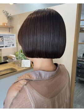 つや感ストレートボブ