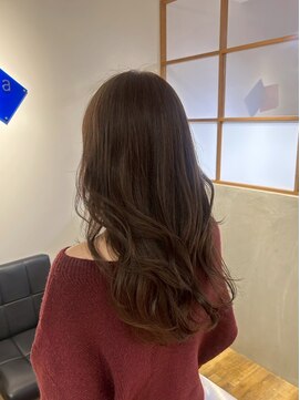 アカラ(acala) ラテカラーロング【20代30代/イルミナカラー/縮毛矯正髪質改善】