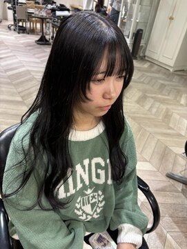 エル(EL by green) ロング×顔まわりレイヤー×裾カラー