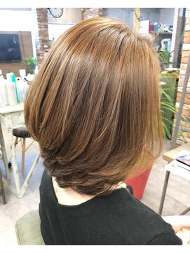 ルーナヘアー(LUNA hair) 『京都 山科 ルーナ』柔らかレイヤー 【草木真一郎】