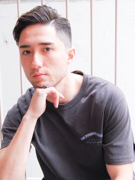 メリケンバーバーショップ コウベ(MERICAN BARBERSHOP KOBE) ツーブロックツイストパーマビジネスかき上げフェード#m729