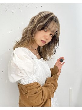 ジーナ オモテサンドウ(XENA) ブロンド×ローライト