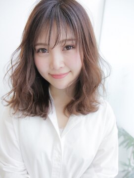 リズムネクスト(r-ism next) 愛され系ゆるふわウェーブと、シースルー♪[髪質改善]