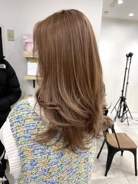 ジゼル(gisele) (稲毛)ブリーチなしのヌーディーベージュ