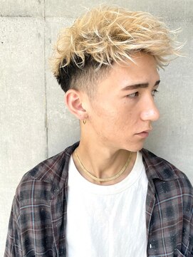 アカ(ACA) メンズカットメンズショートフェードツーブロック札幌大通