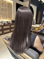 ヘアリゾート粋 ティガ 池袋店(tiga)&nbsp;池袋 暗髪 グレージュカラー ロングヘア