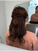 ハーフアップヘアアレンジ