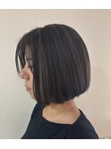 切りっぱなしボブ/さりげなハイライト/ニュアンスカラー/30代