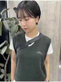 黒髪ショート