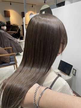 グラフ 立川(Graph.) ブリーチなしダブルカラー Aujua髪質改善トリートメント