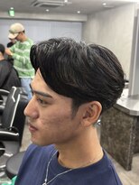 ニコ トウキョウ ロジック(nico TOKYO Logic)&nbsp;メンズセンターパートニュアンスパーマアップバング