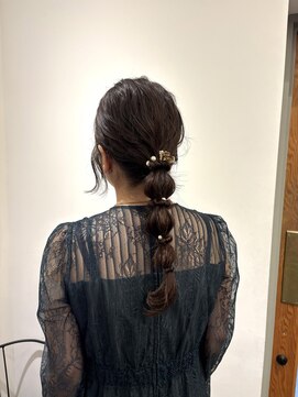 ヘアセット　ヘアアレンジ　お呼ばれヘア　編み下ろしヘア
