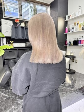 チュダック(ChuDuck) 《ミルクティー》ハイトーン/ケアブリーチ/ダブルカラー/韓国