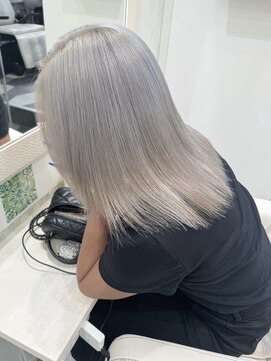 ラピス 池袋(Lapis) ホワイトカラー☆