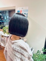 エヌアンドエーコンティ(N&A CONTi)&nbsp;前下がりショートボブ 大人可愛い美シルエットボブ