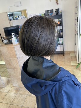 ベニ 仙台柳生店(BENI) オリーブブラウン