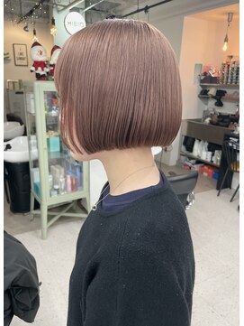 ヒビヲ(HIBIO) ダブルカラーベージュカラーハイトーンカラーケアブリーチボブ