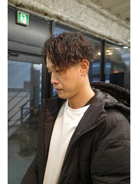 スレイ 西宮(SLAY) 波巻きハイライトアップバングツーブロックマッシュ