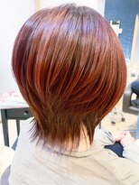 ヴィヴァーチェイルソーレ(VIVACE ilsole)&nbsp;20代30代40代大人可愛いハイライトショートボブ立体感透け感