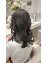 フェリーアヴェダハルミ(FEERIE AVEDA HARUMI)&nbsp;レイヤーカット×オリーブブラウン
