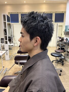 レッド(ReD) スパイキーショート