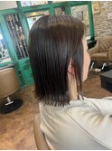 切りっぱなしボブ