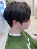 センターパートウルフヘアフェザーパーマ毛流れニュアンスメンズ