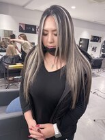 キング 梅田(K!ng)&nbsp;波巻きツイストスパイラルパーマ/フェザーパーマ/眉毛