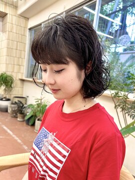 パークレーン アイス イヴェン(park lane ICI yeven) 20代30代40代パーマミディアムロングレイヤーカットブリーチなし