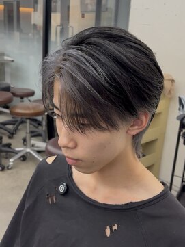 リップス 吉祥寺店 (LIPPS) 簡単オシャレ〈シルバーインナーカラー〉