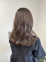 ラヴィン(LOVIN’)&nbsp;透明感カラー/ベージュ/ミディアムヘア