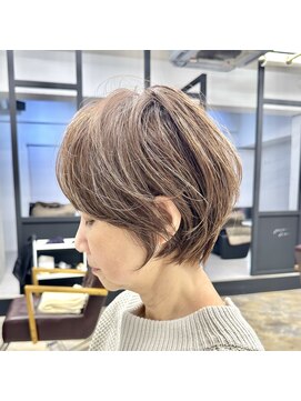 ジュベ(juve.) ナチュラルにまとまる丸みショート