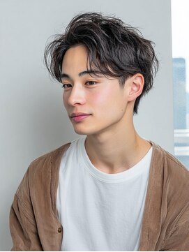 クリックプラス 小倉(Click plus) 小倉/刈り上げセンターパート/波巻きツイストスパイラル